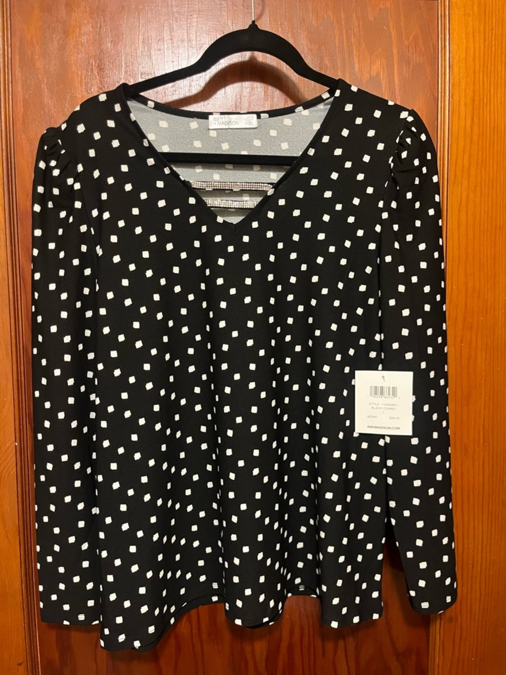 89th & Madison Black Long-Sleeve V-Neck Dress with White Square Print